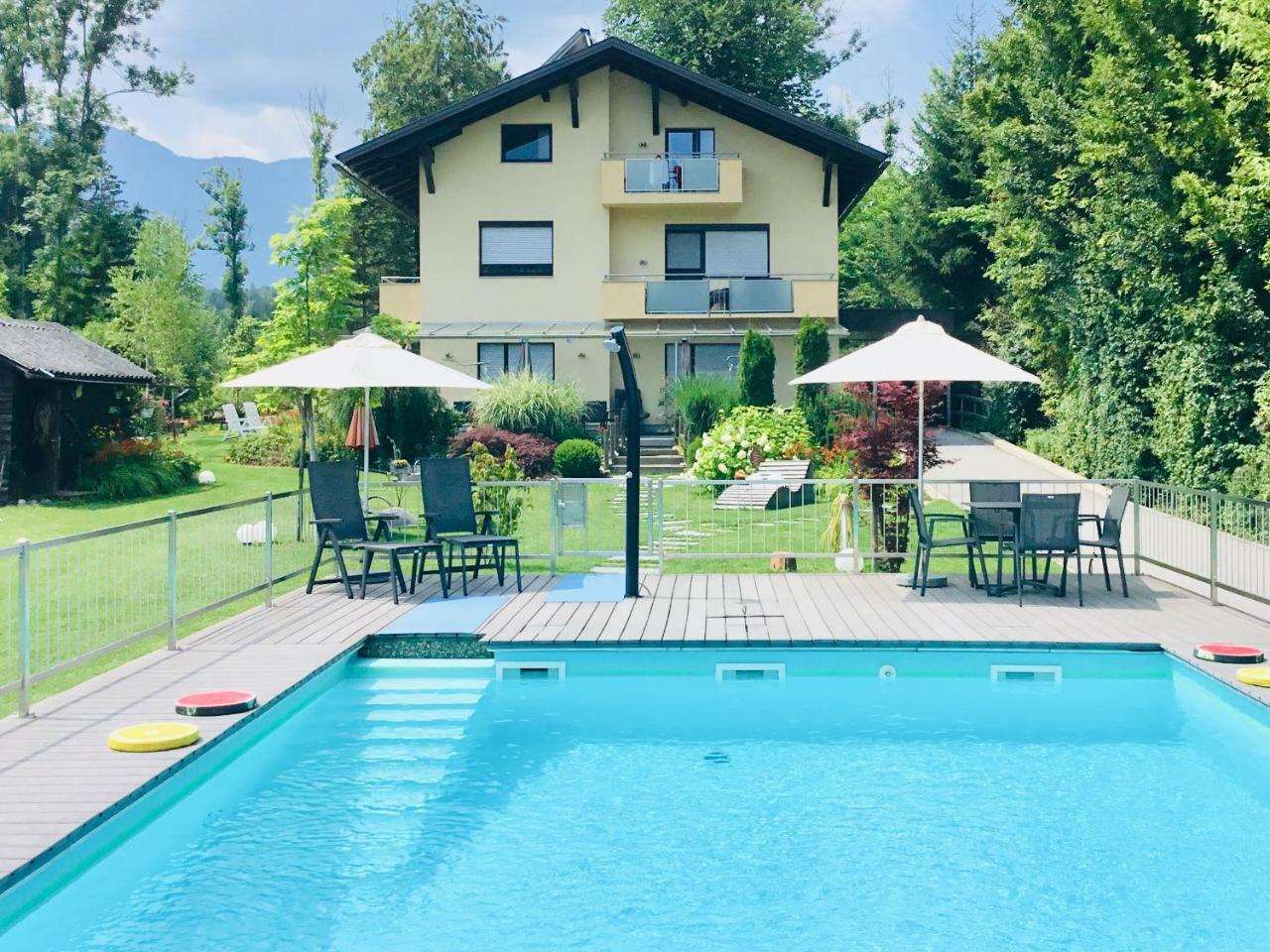 ファアーク・アム・ゼーHaus Am Waldアパートメント エクステリア 写真